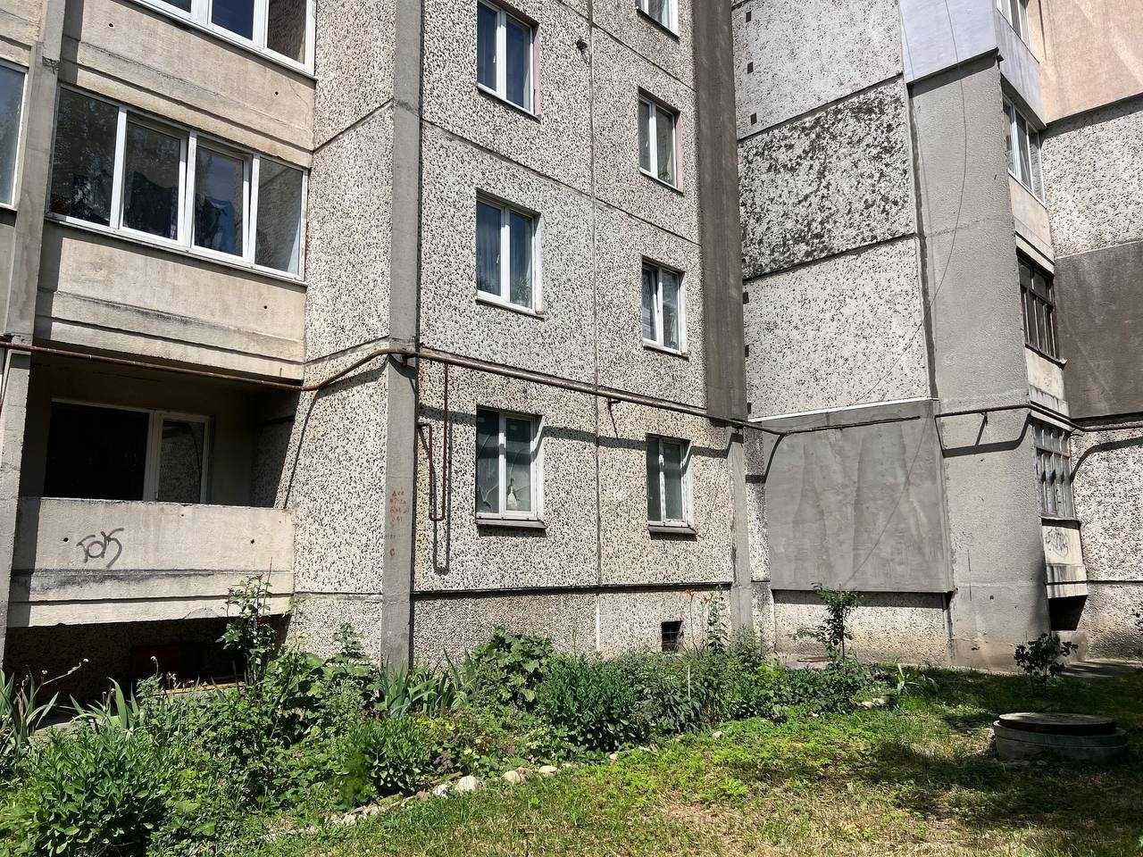 Велика квартира на Каскаді під ремонт