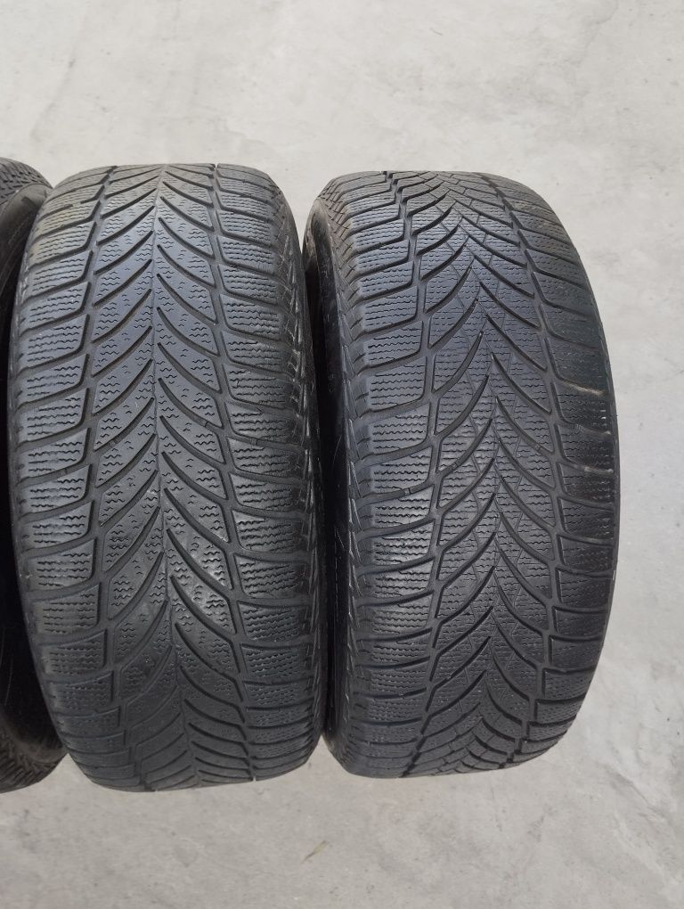 Зимові шини Goodyear 225/55/17