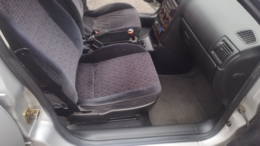 Продам автомобіль Opel Astra