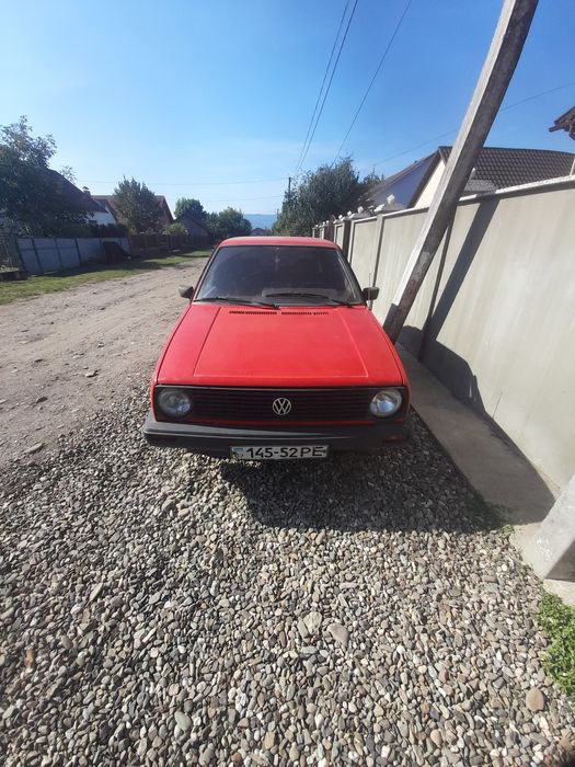 Продам авто вольцваген гольф 2.авто в ідеалі ціна 45000або обмін