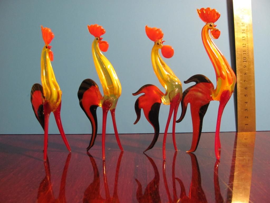 Фигурки фігурки кольорового скла рибка, півень, пава, лебеді