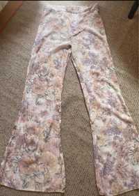 Calça floral Zara