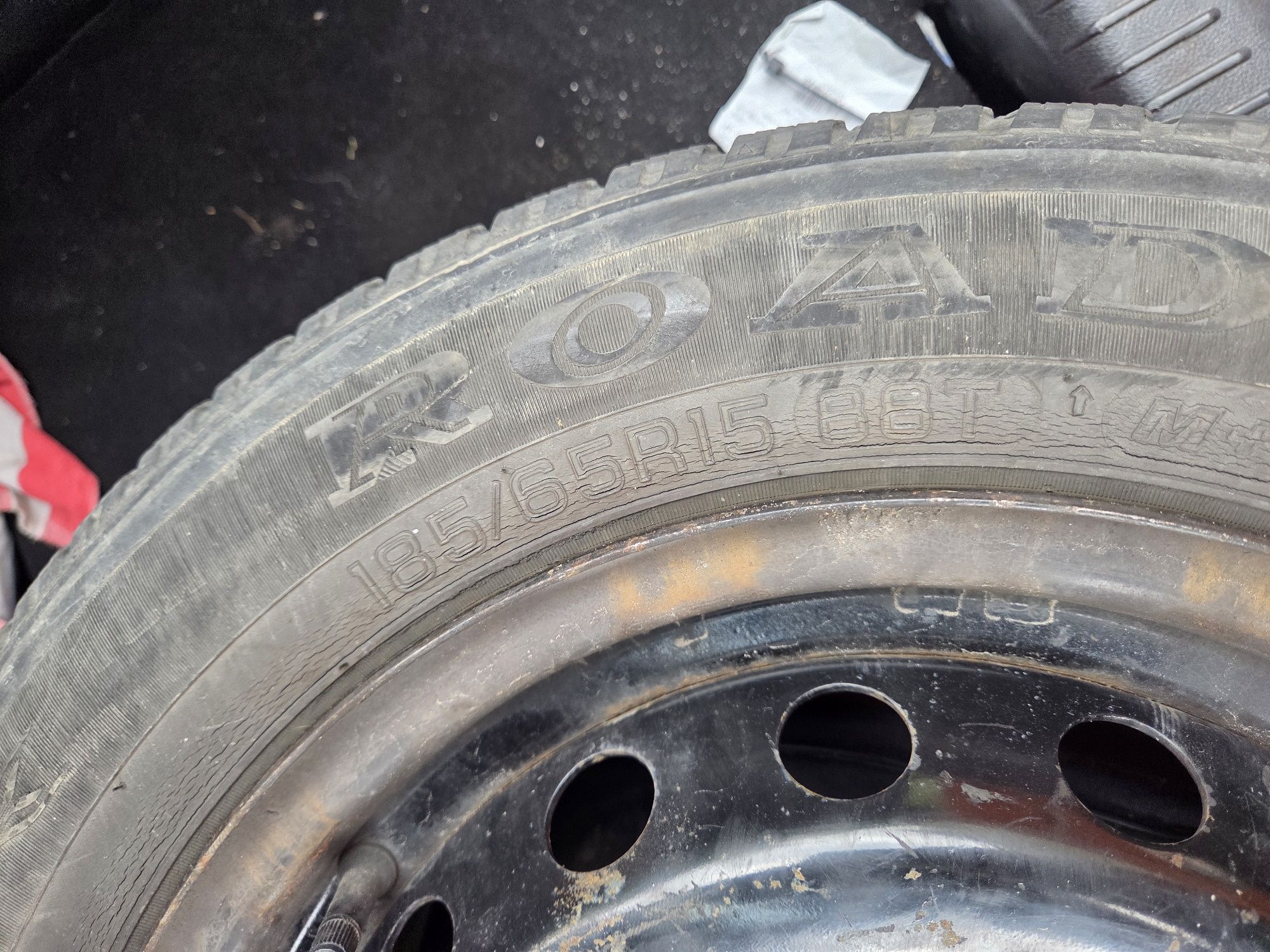 Felgi z oponami 185/65R15
