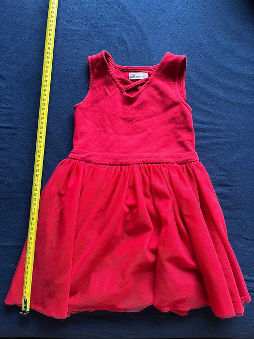 Sukienka 6-7 lat
