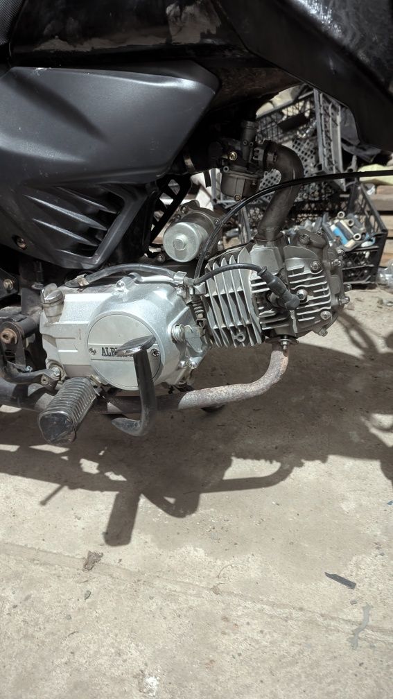 Продам spark 125c-2c з 150 кубовим мотором(Возможен обмен)
