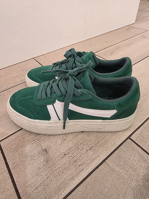 Buty Pull& Bear 39 zamszowe