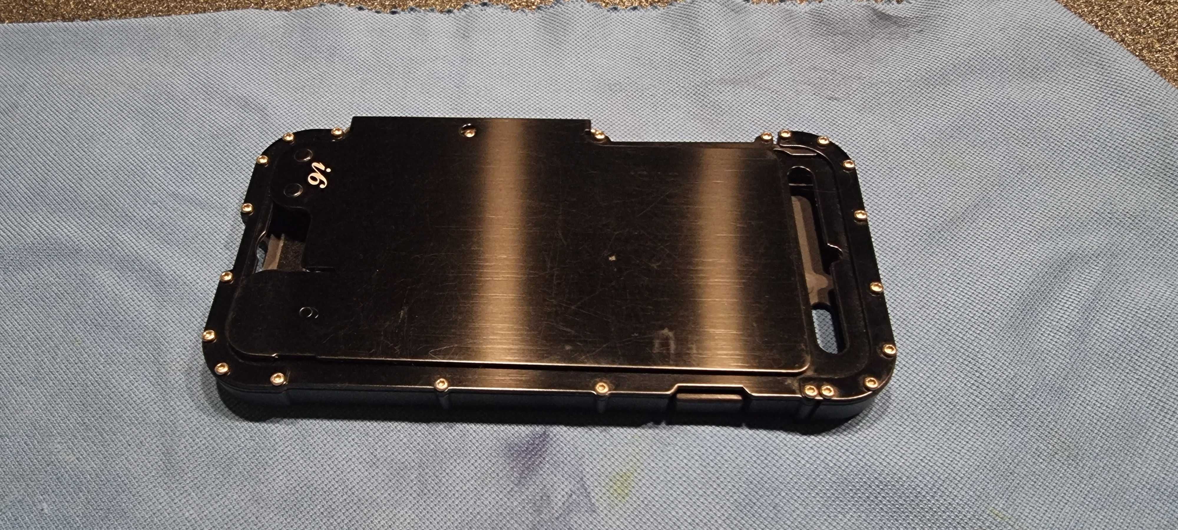 Solidna obudowa aluminiowa do IPhone 6S