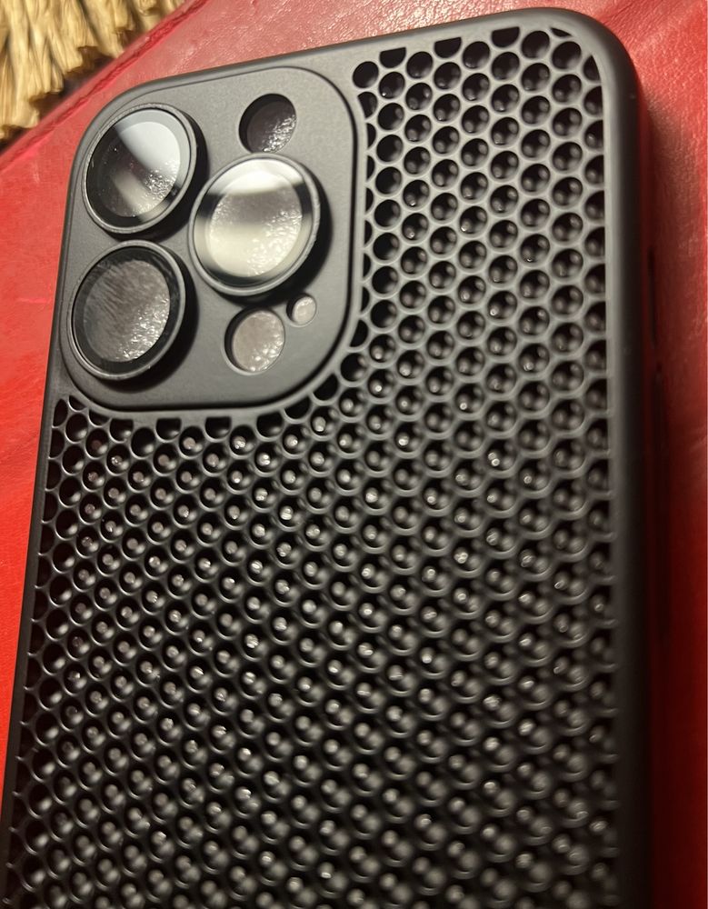 Etui na iphona 13pro NOWE !
