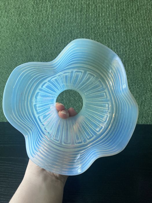 Przedwojenny opalizujący stary klosz do lampy secesja klosik tulipan
