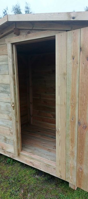 Drewniana szopa narzędziowa, narzędziówka, domek na narzędzia