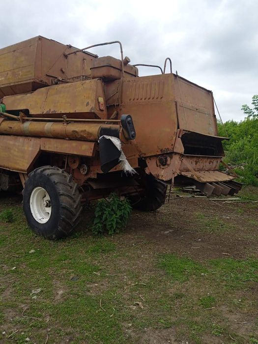 Комбайн Дон-1500
