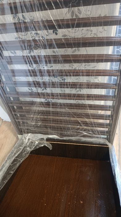 Łóżeczko i szuflada  dziecięce drewniane z misiem