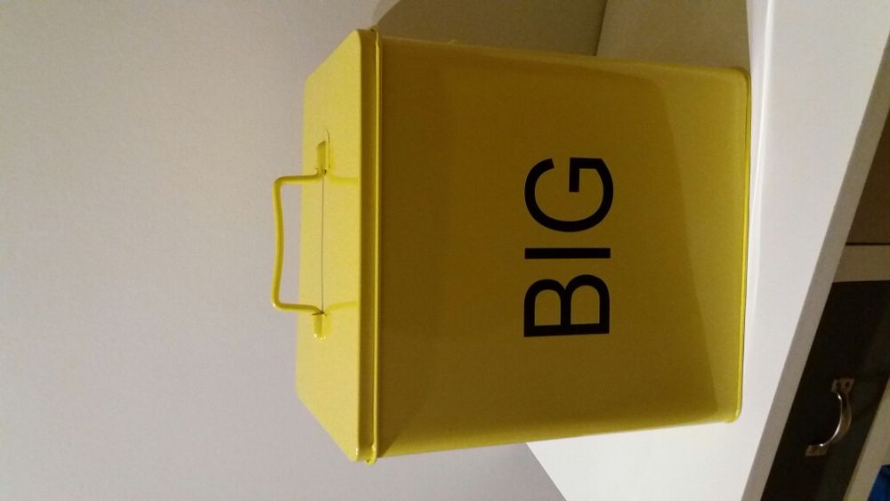 Caixas metálicas decorativas