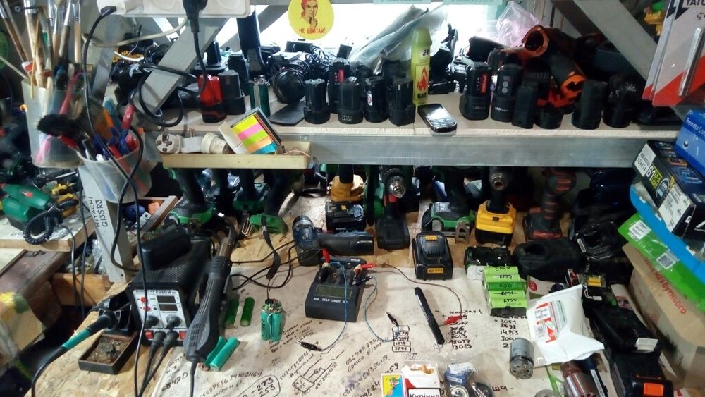 Ремонт шуруповертов,кнопок,аккумуляторов ,кнопка(драйвер)dewalt