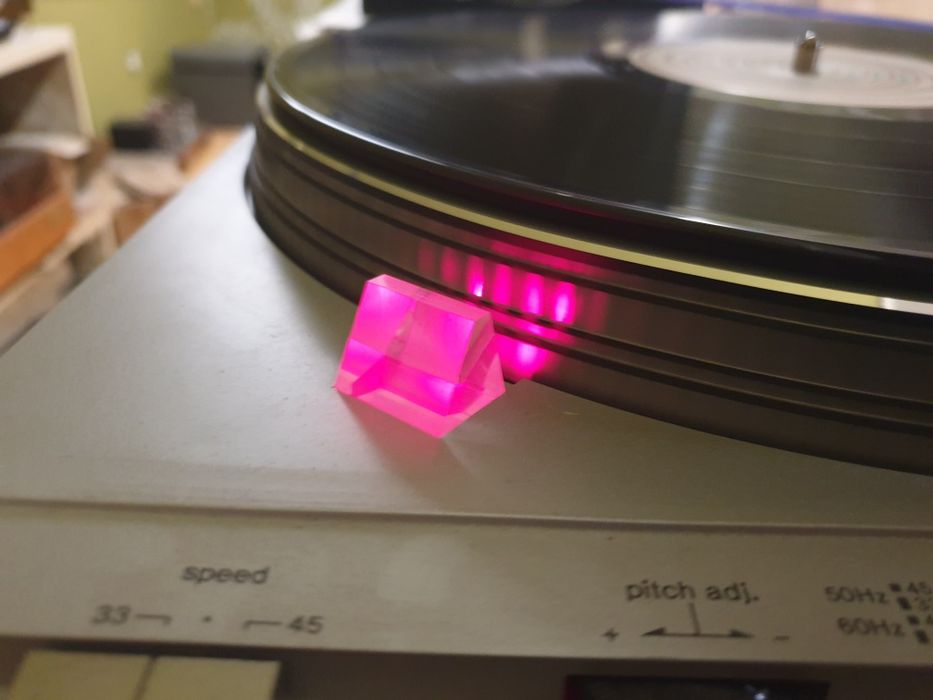 Виниловый проигрователь Technics