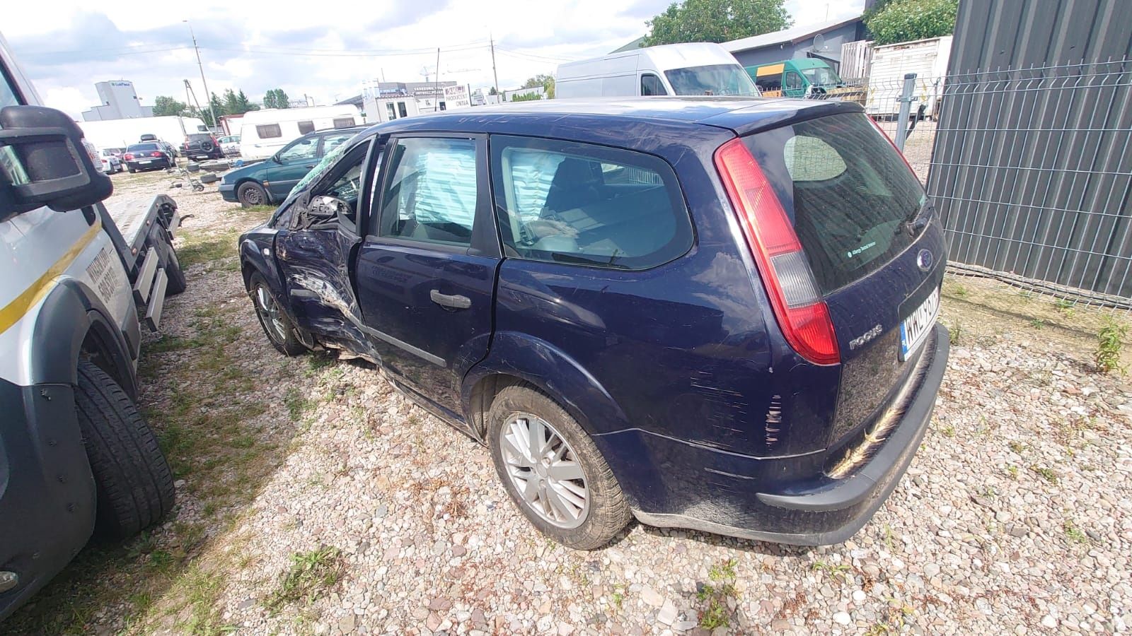 Uszkodzony focus 2006r 1.6 16V nowe opony Lubelskie