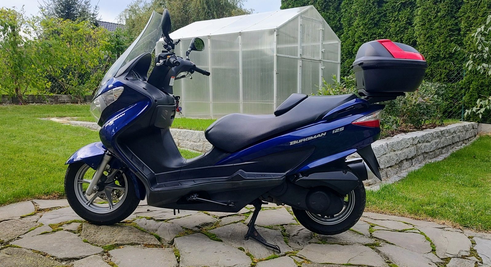 Suzuki  Burgman 125cm.