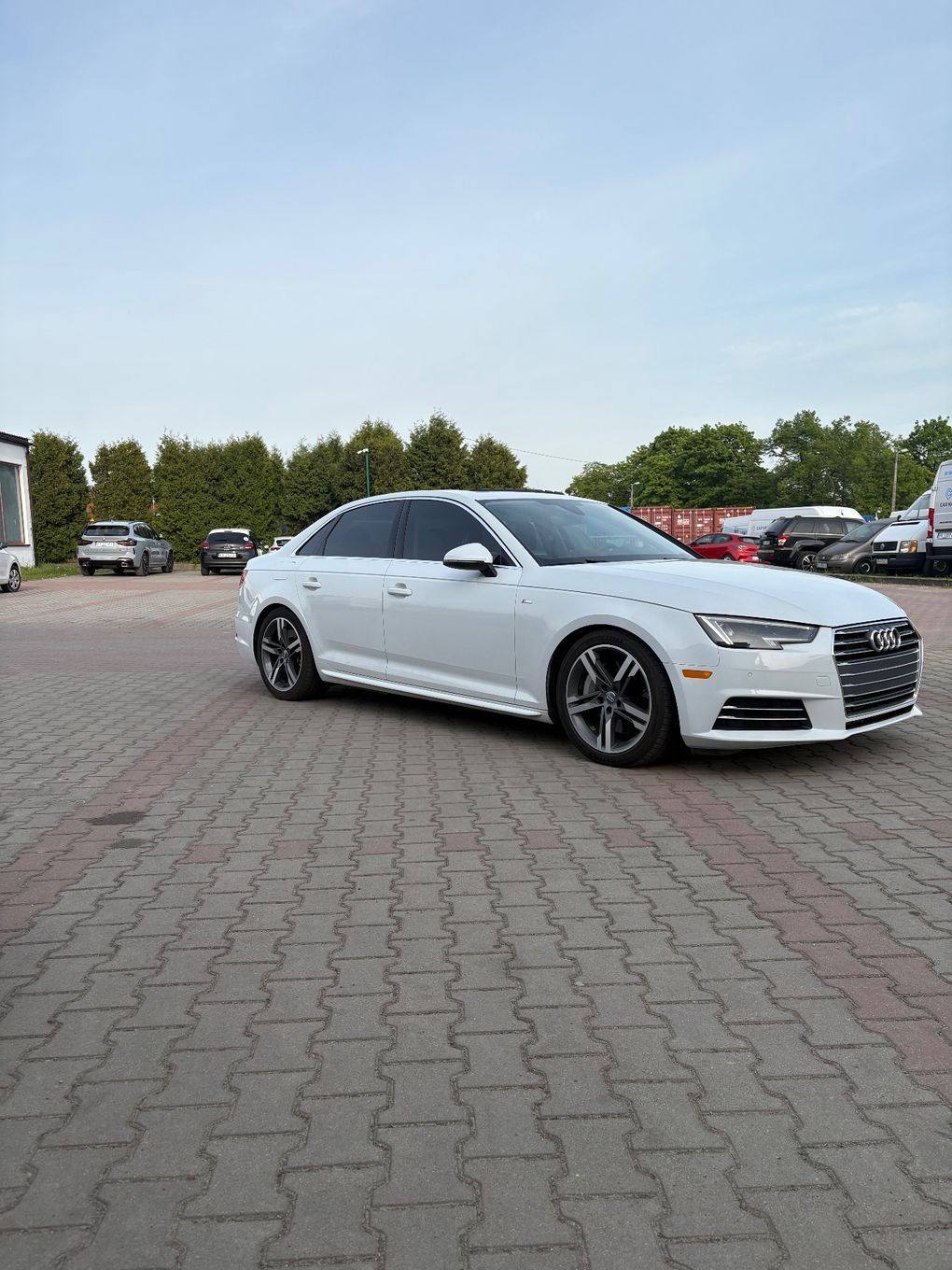 Audi A4 Audi A4 B9 S-line Premium plus 2.0 TFSI 2017r. 252KM