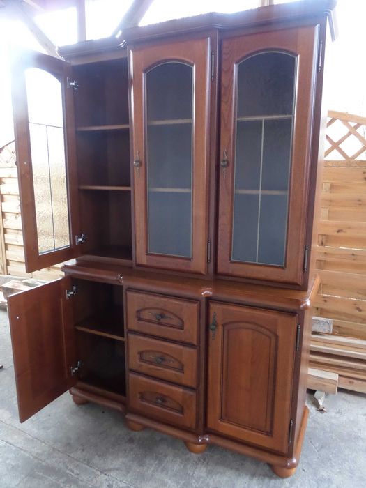 Kredens witryna brw BAWARIA kolor orzech stan bdb WYSYŁKA dowóz