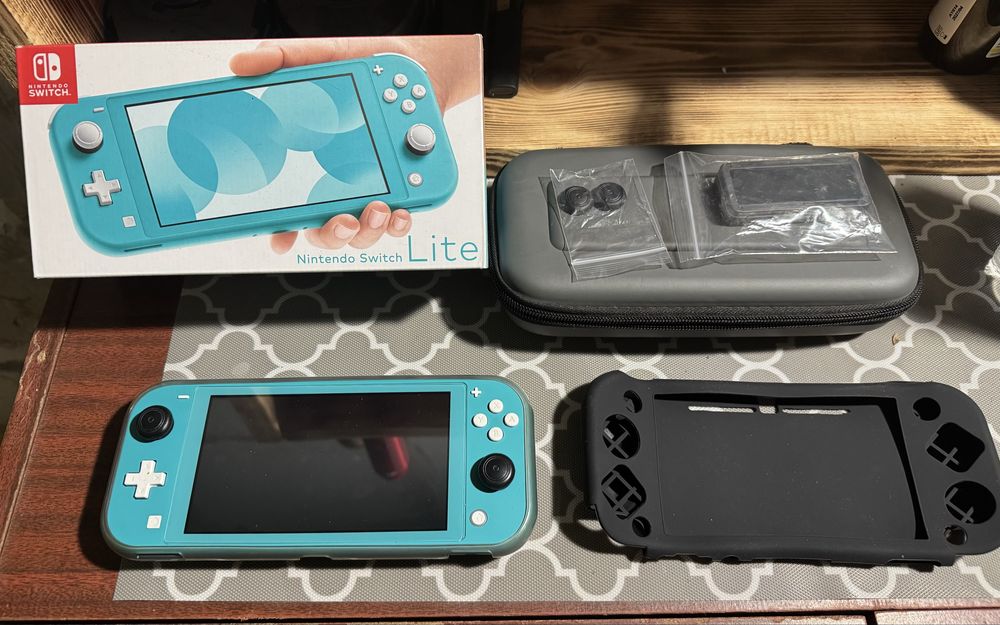 Продам nintendo switch NX Venom