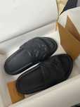 Louis Vuitton LV slide klapki laczki yeezy 41 meskie