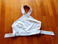 Crop top klamra bialy