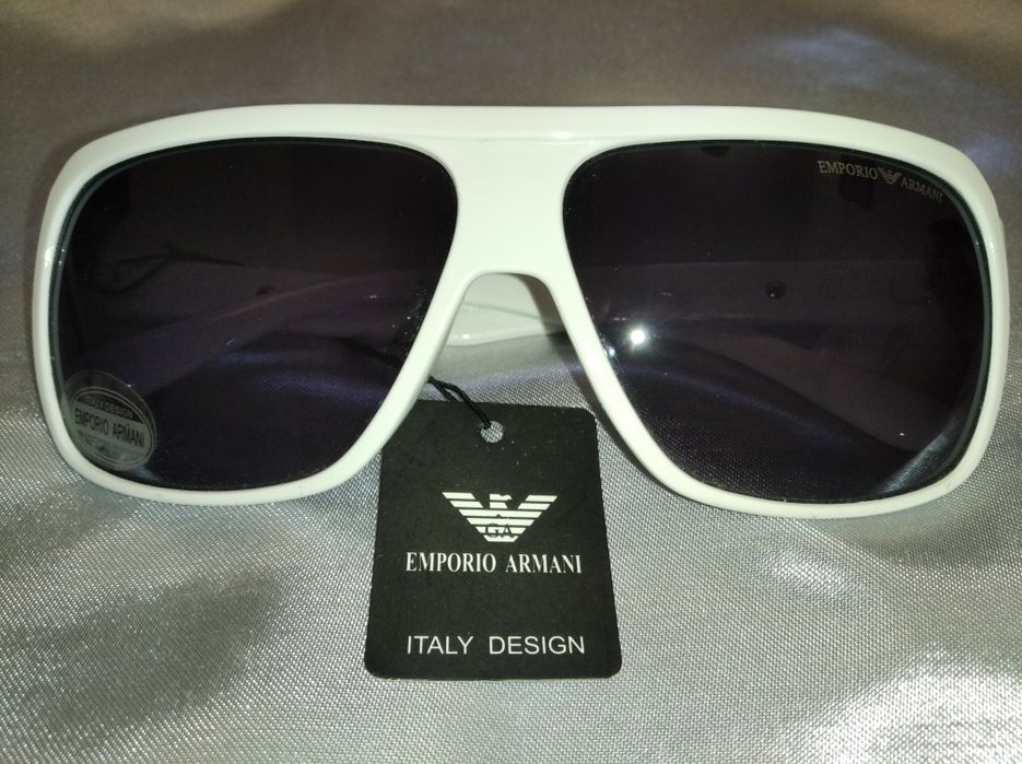 ОЧКИ Emporio Armani солнечные
