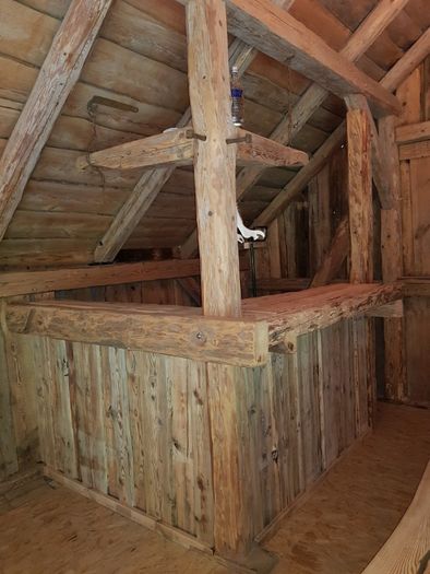 Renowacja starych pomieszczeń (stodoła, obora), meble