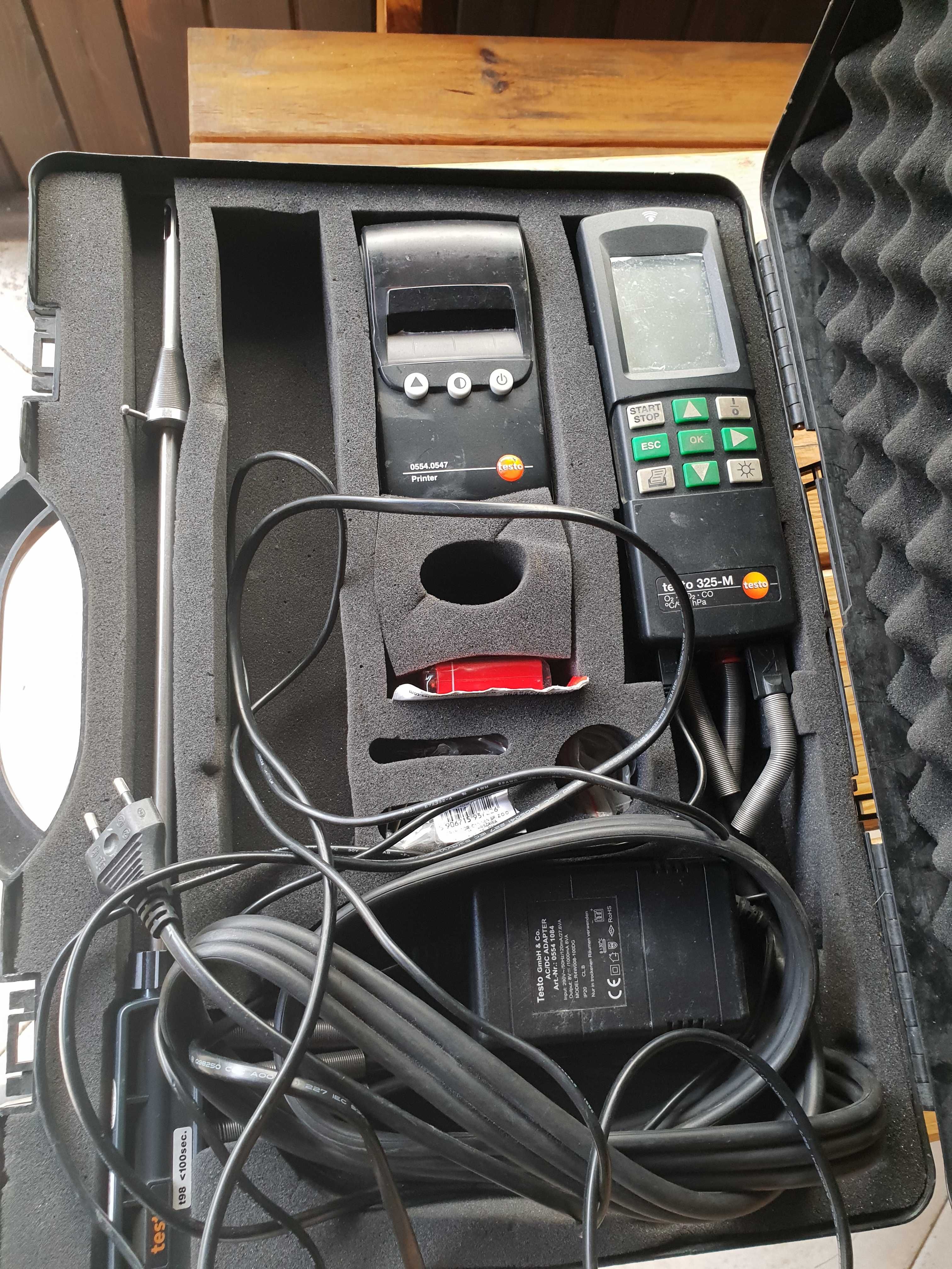 Profesjonalny analizator gazu spalinowego Testo 325M