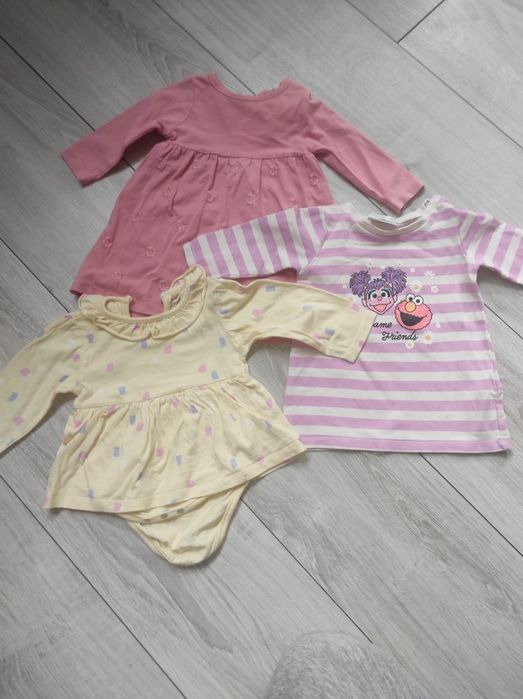 Paka ubranek dla dziewczynki rozmiar 68