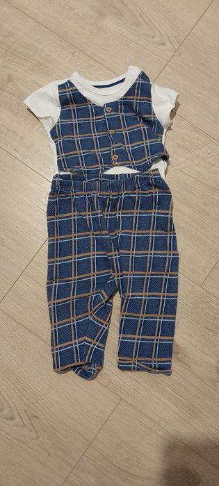 Elegancki komplet niemowlęcy 74