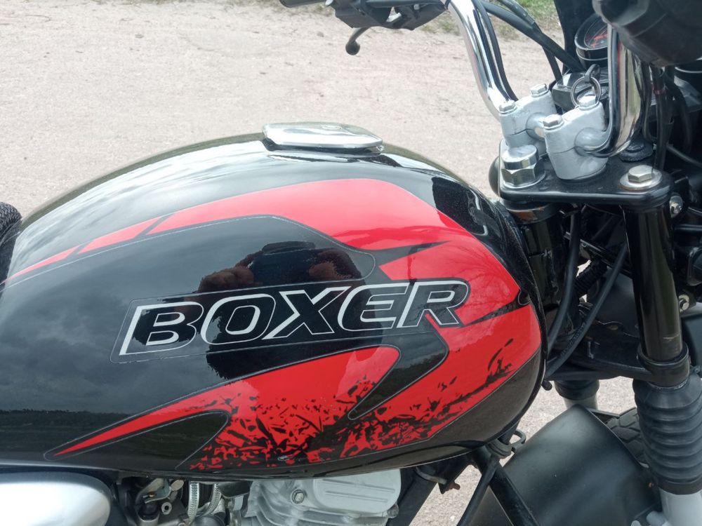 Продам мотоцикл Bajaj Boxer 125