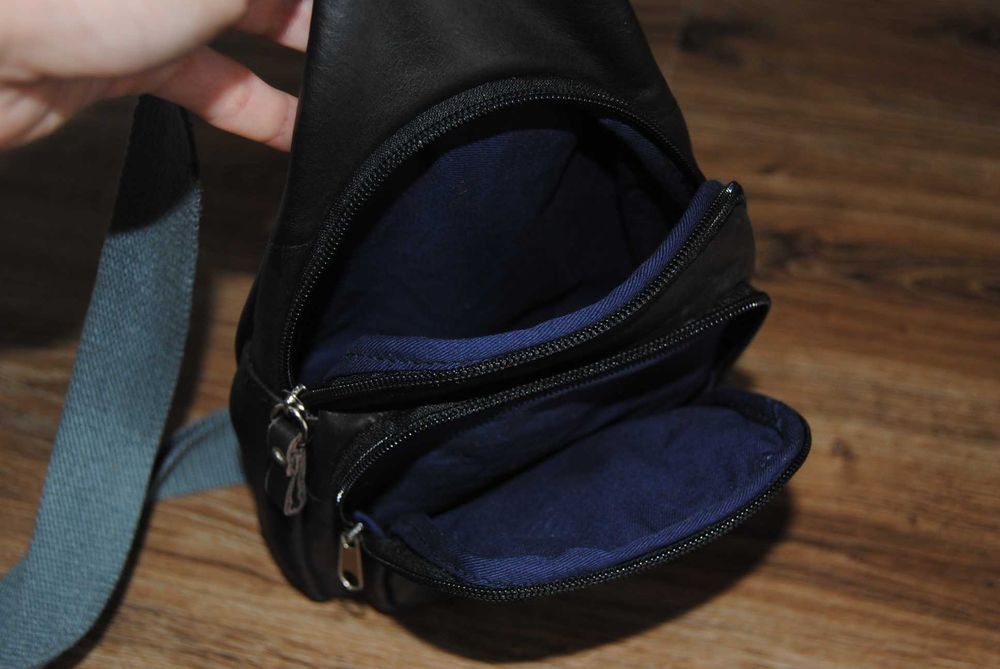 Чоловіча шкіряна сумка бананка слінг / кожаная мужская сумка слинг