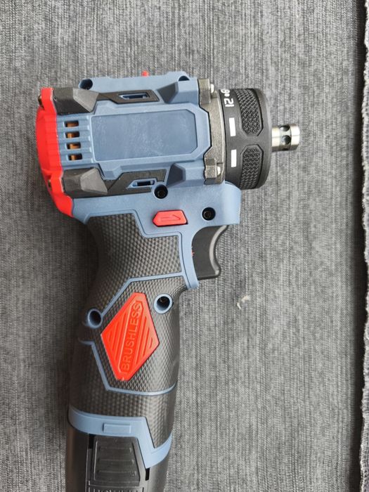 Безщітковий шуруповерт