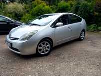Toyota Prius 1.5 hybrid, stan BDB, bez grama korozji,
