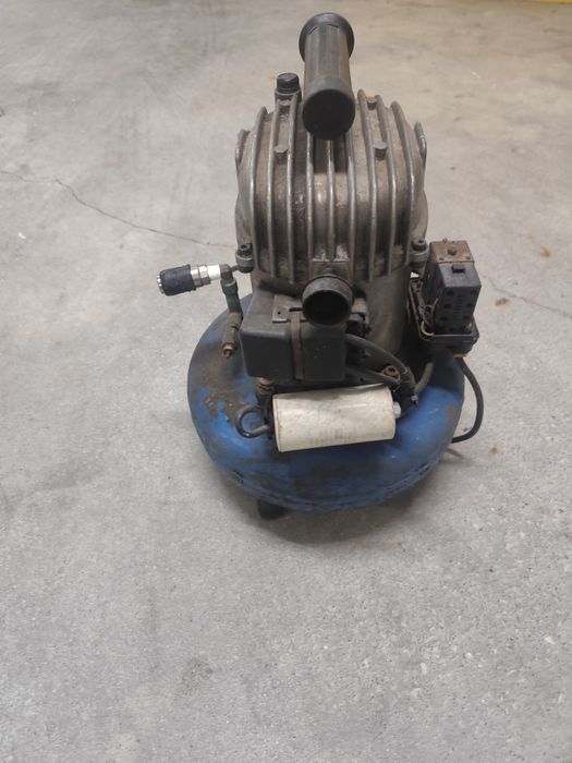 Compressor de Ar Portátil / Transporte