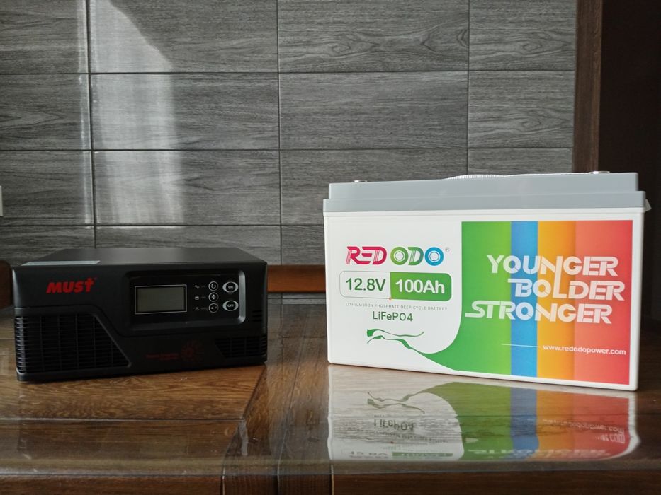 Комплект ДБЖ :Інвертор Must 12V 1000W, Батарея Lifo4 Redodo 12V 100Ah
