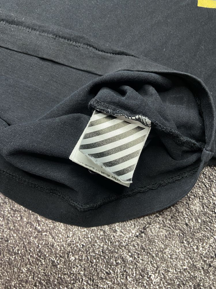 Футболка Off-White