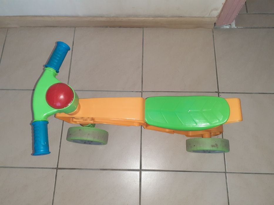 Продам беговел-мотоцикл