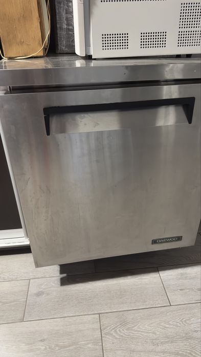 Холодильник Daewoo fsu200R