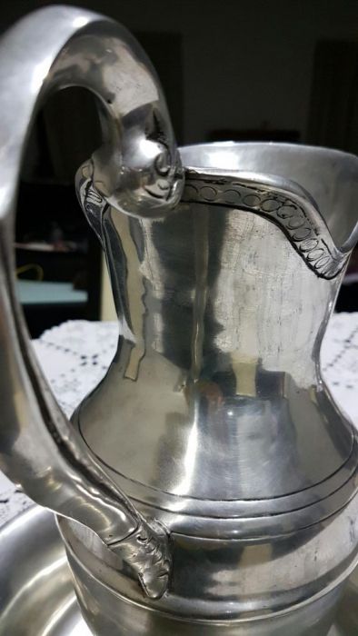Jarro e bacia em estanho puro