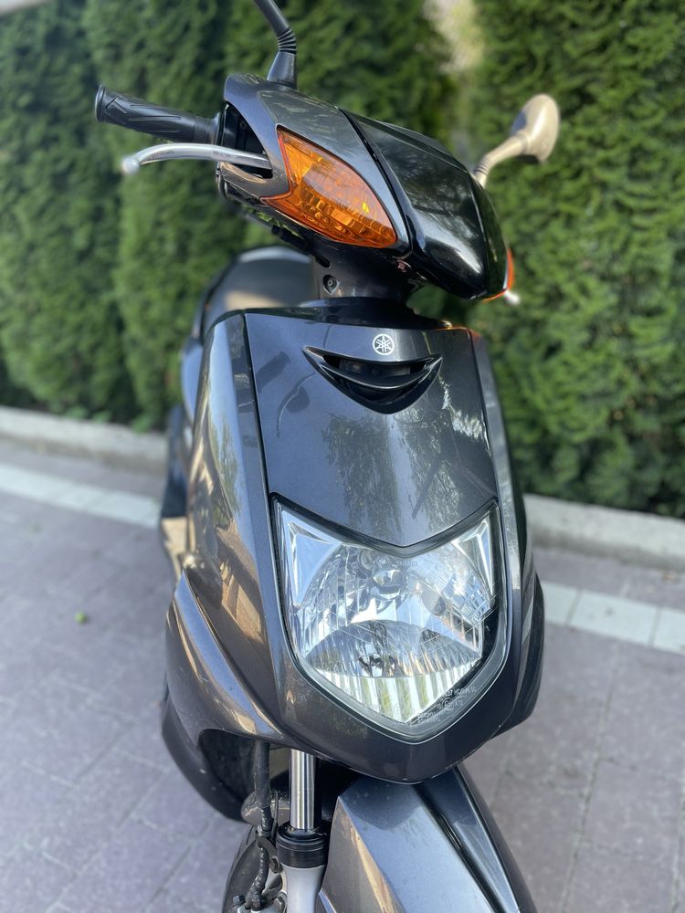 Продам скутер Yamaha Cygnus125