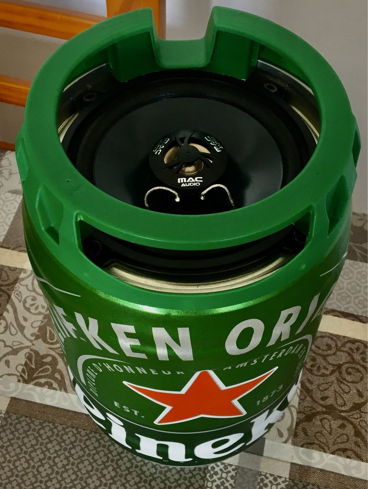 Coluna de som Bluetooth Heineken amplificada 70w Rms.