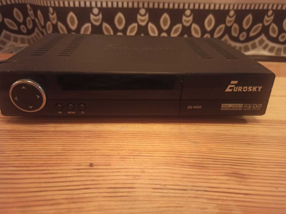 Ресиверы Q Sat-ST-08,Eurosky ES-4050,Digital Satellite Receiver 4100C