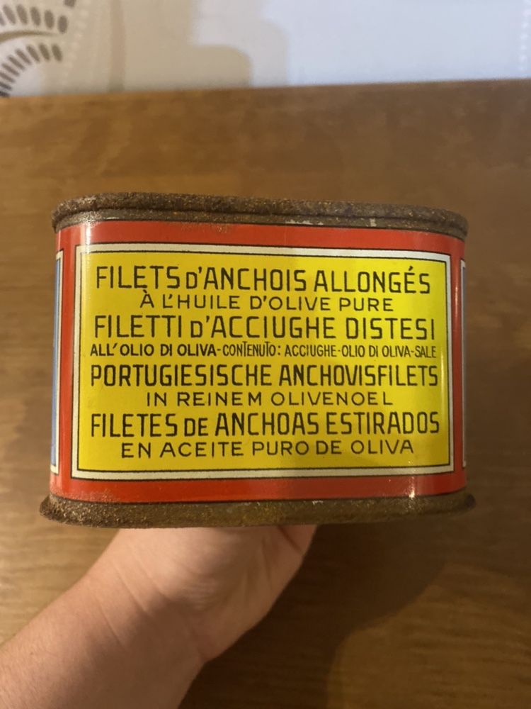 Lata anos 40/50 Anchovas S. Jorge 550g