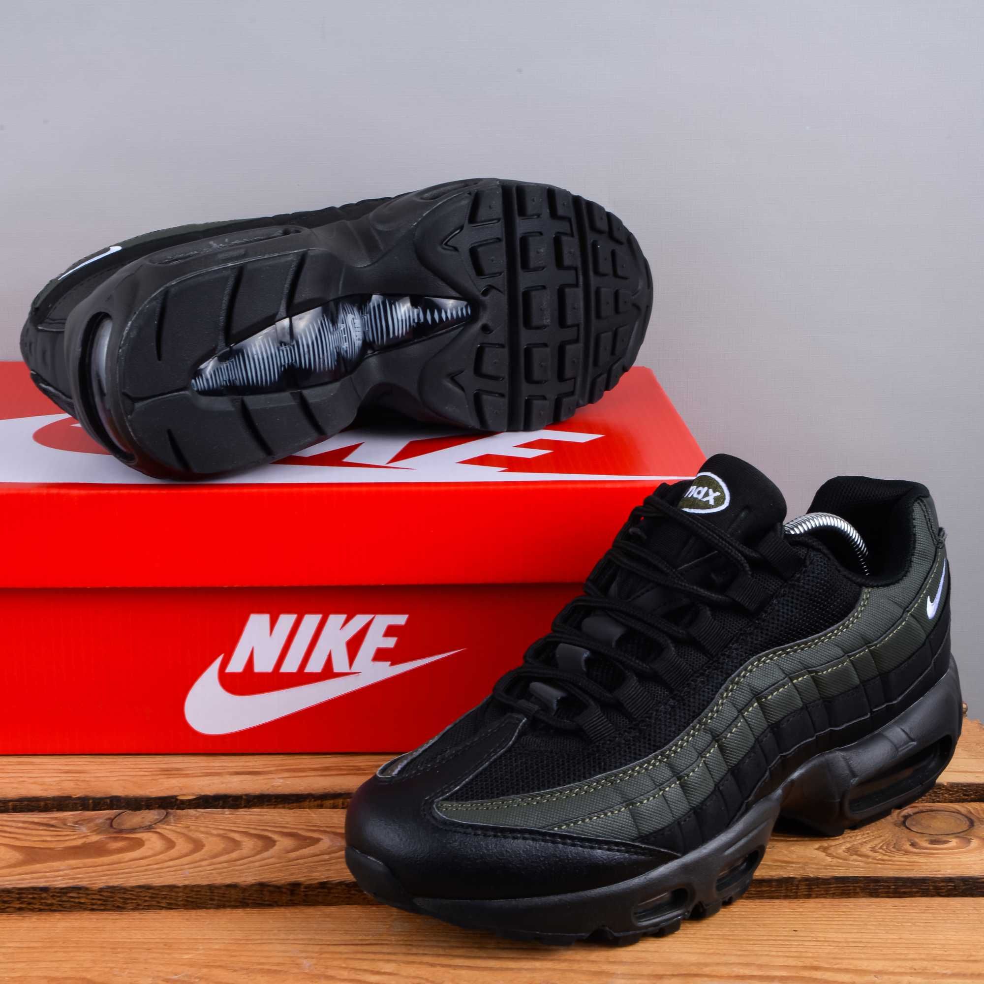 (1680) Чоловічі Кросівки Nike Air Max 95 чорні з хакі (41-45) найк