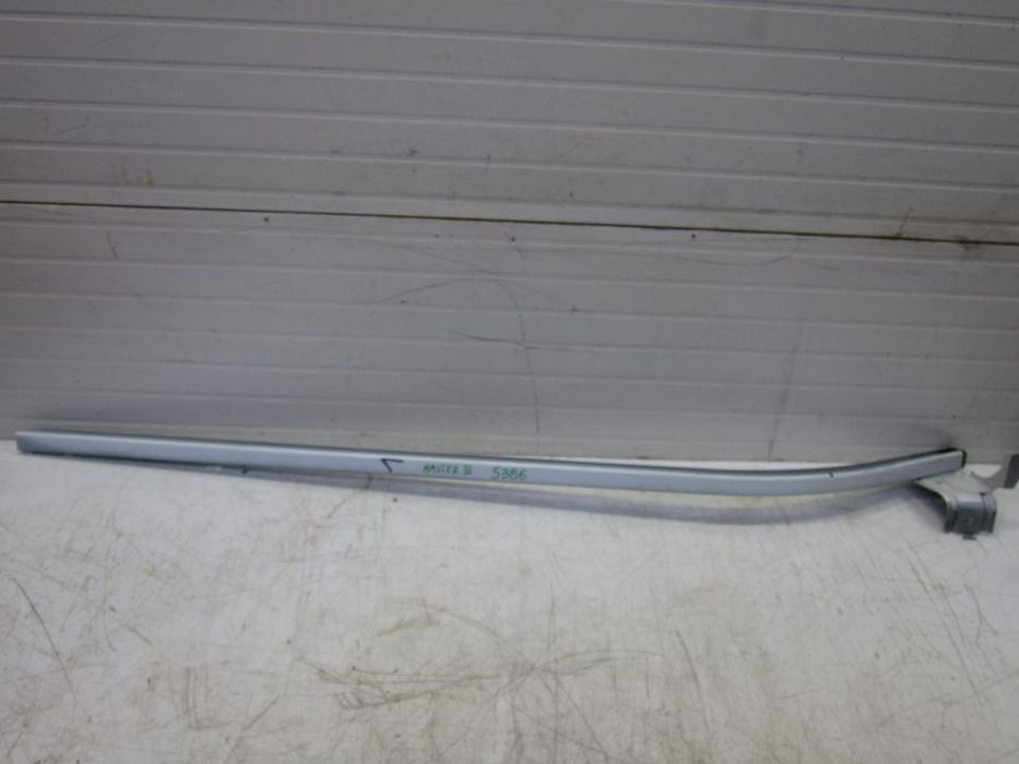 Prowadnica-szyna drzwi bocznych lewych Renault Master-Movano III 2.3 DCI eu