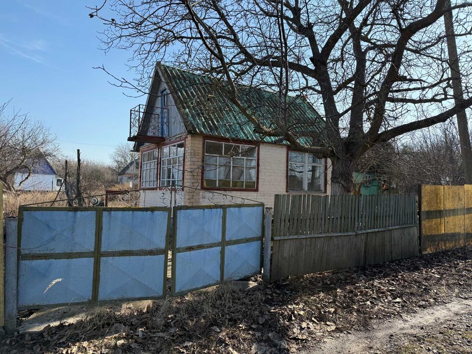 Продам добротный дом