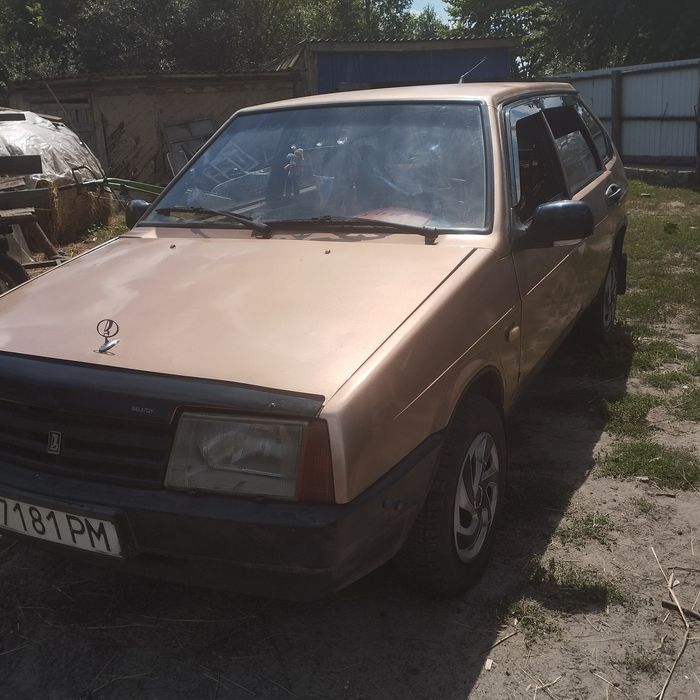 Продам ваз 2109 очень срочно