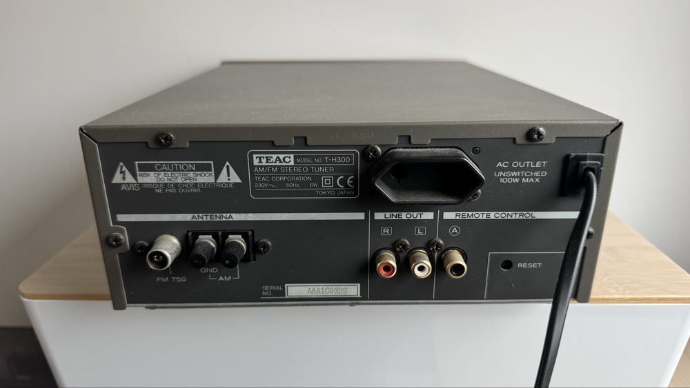 Radio Teac bom estado